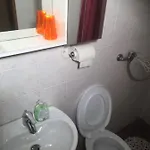 Lipica Hostelsezana לינה וארוחת בוקר