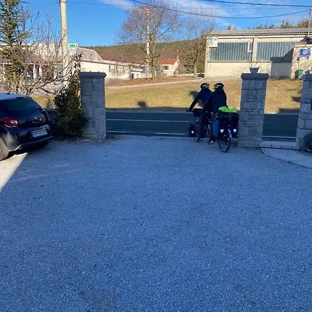 B&B LOKEV Lipica HostelSezana Bed and breakfast