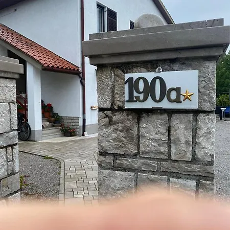 B&B LOKEV Lipica HostelSezana Lokev